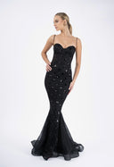 Mermaid lace dress with appliqués and tulle