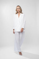 Costum cu pantalon si sacou lejer White