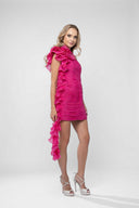 One-shoulder dress with spectacular ruffles