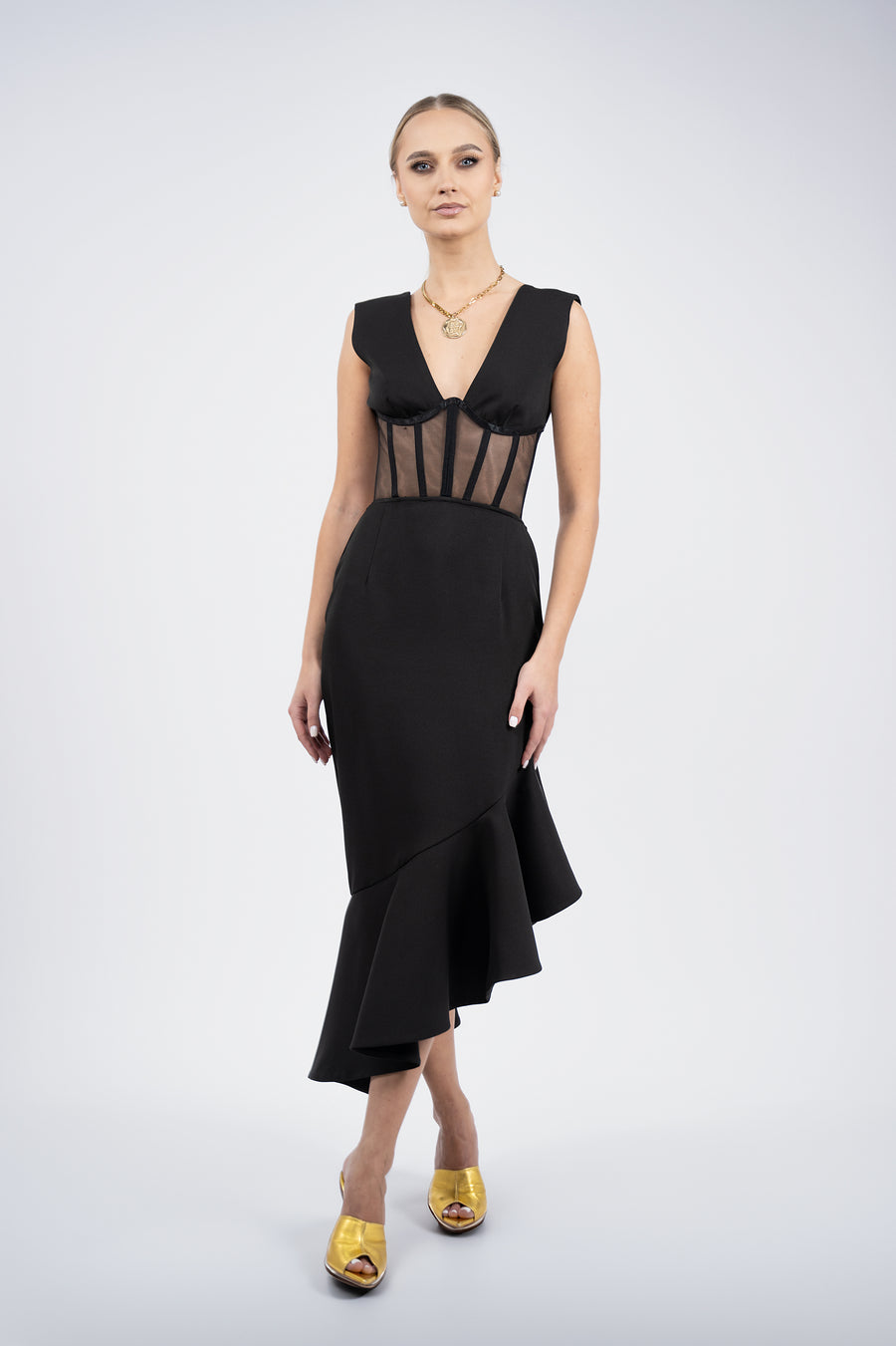 Rochie midi neagra cu corset transparent si fusta asimetrica