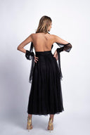 Rochie midi cu slit si esarfe tip capa