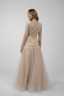 Mermaid dress with accessorized chantilly lace