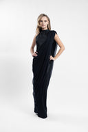 Rochie lunga cu drapaj asimetric