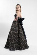 Midi dress with detachable organza bow