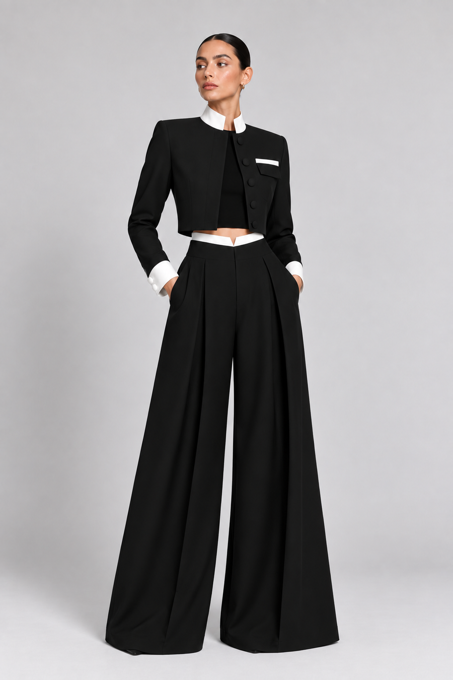 Sacou cropped black & white