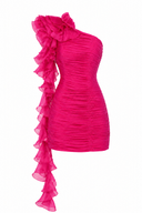 One-shoulder dress with spectacular ruffles