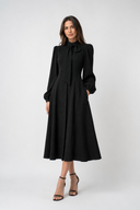 Rochie midi neagra cu funda si maneci bufante