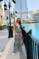Salopeta maxi cu imprimeu geometric alb-negru