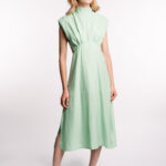 Rochie midi cu decupaje si guler inalt