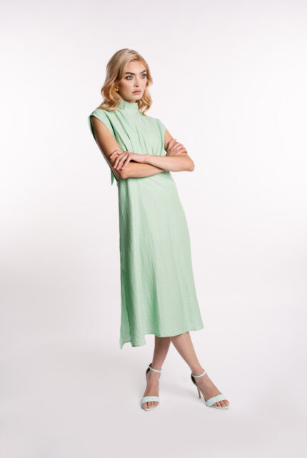 Rochie midi cu decupaje si guler inalt - imagine 3