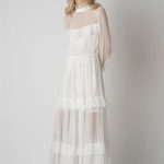 Rochie lunga  cu volane  si guler inalt