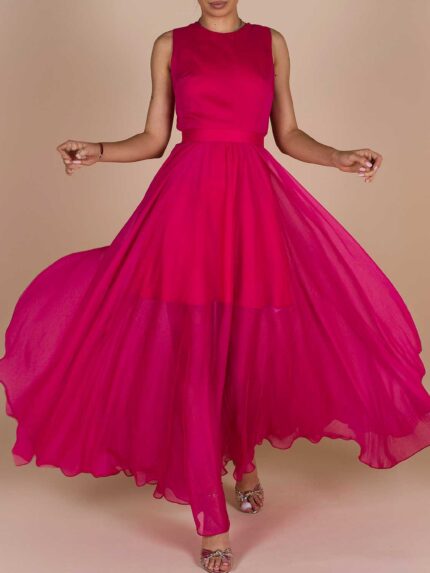 Rochie Trixie Fuchsia cu Spate Gol și Fustă Semi-transparentă