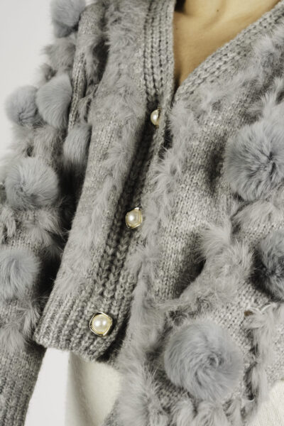 Pulover tricotat din lana cu blana naturala și detalii perlate - imagine 3