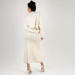 Set tricotat fusta și pulover ivory din lana - imagine 2
