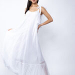 Rochie Lunga Vaporoasa cu Volan și Funde la Umeri White