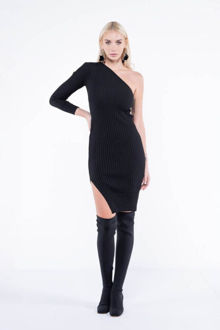 Rochie mulata asimetrica din tricot