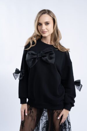 Hanorac lejer cu funde din organza