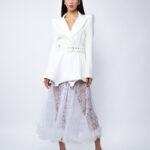 Fusta midi din dantela  cu volan din tull