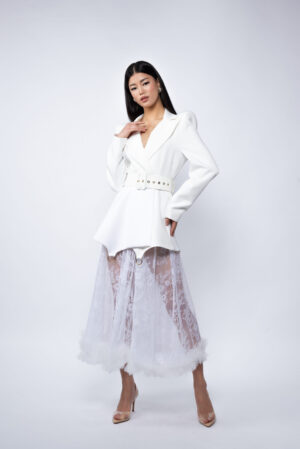 Sacou stil rochie Ringoux White cu umeri sculpturali - imagine 3