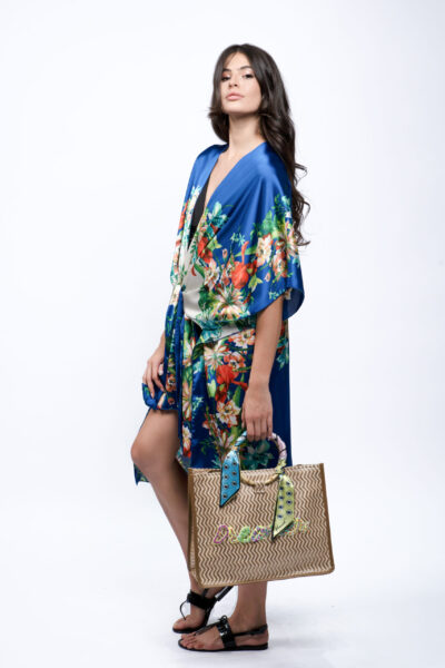 Geanta din rafie cu broderie si accesorii manuale - imagine 5