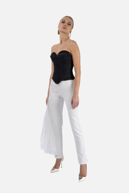 Pantaloni conici cu fronseu si volan lateral - imagine 4