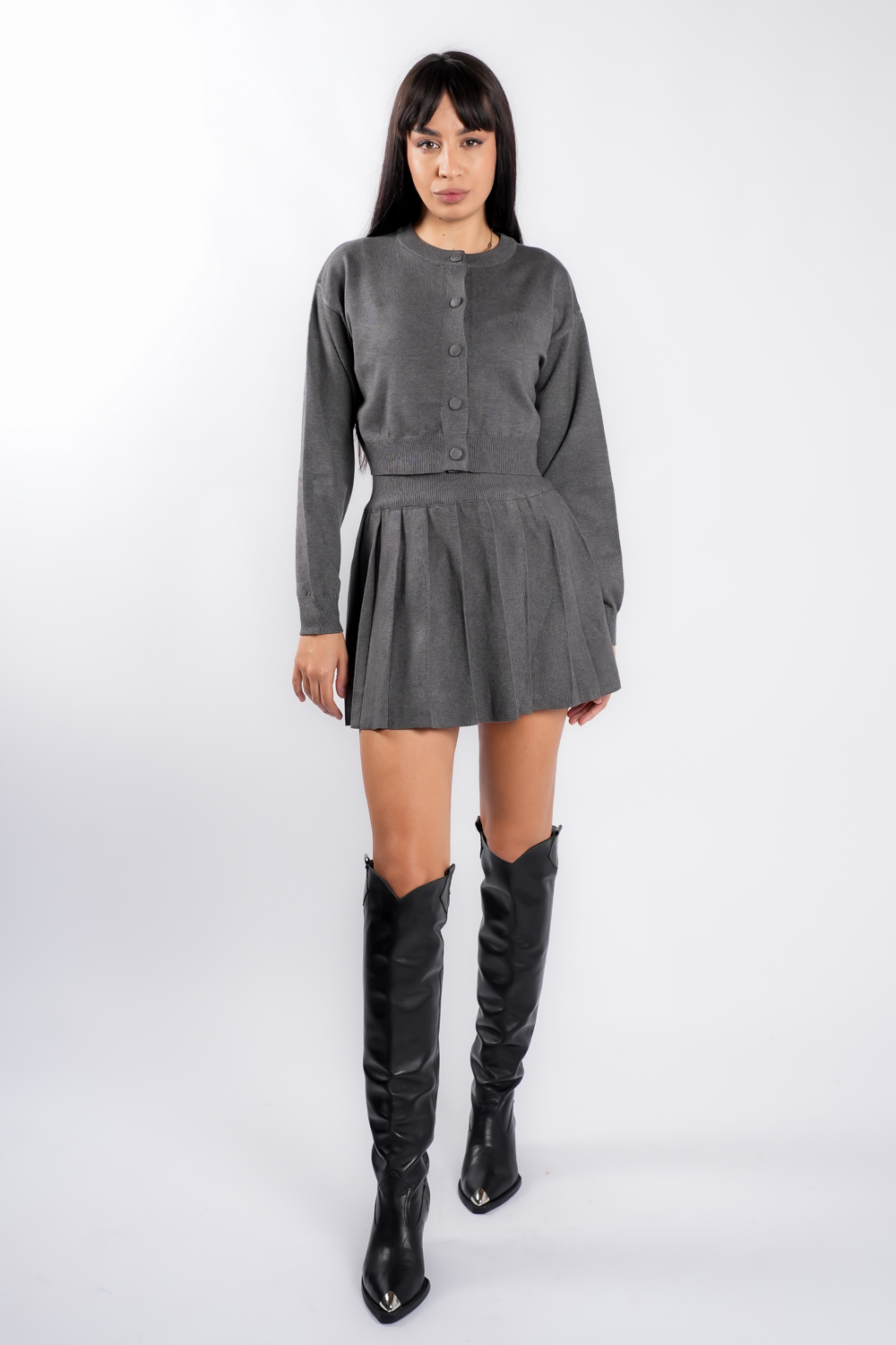 DSC04580 Compleu Dark Grey cu fusta plisata - imagine 2