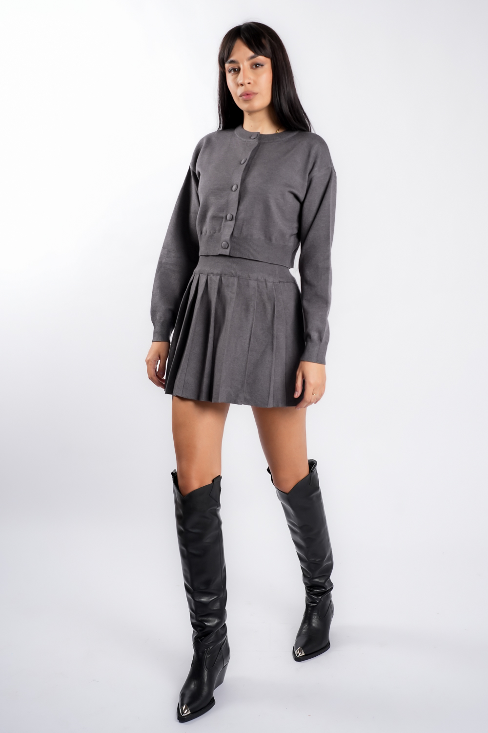 DSC04582 Compleu Dark Grey cu fusta plisata - imagine 1