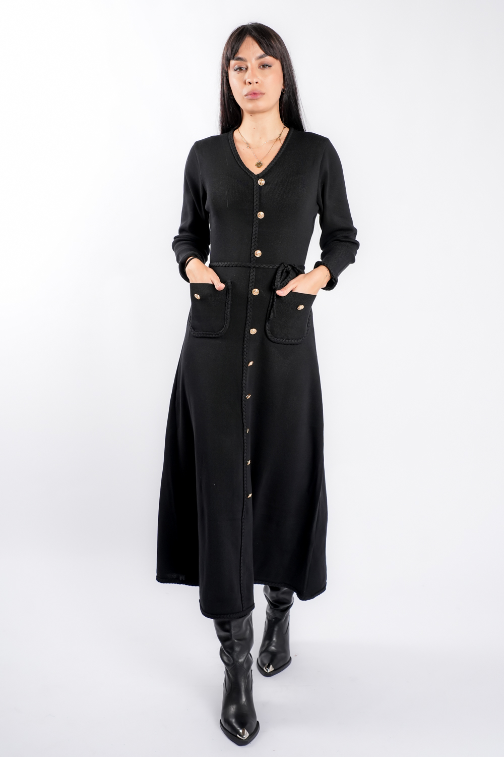 DSC04593 Rochie Black cu nasturi aurii si cordon impletit - imagine 1