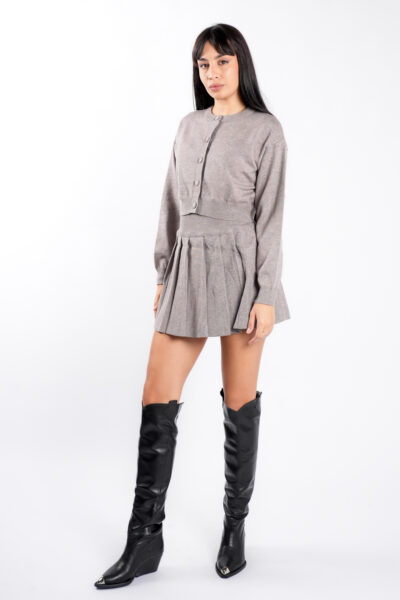 Compleu Grey cu fusta plisata - imagine 3