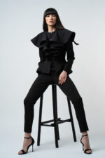 Sacou cu volane arhitecturale Black - imagine 2