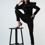 Sacou cu volane arhitecturale Black