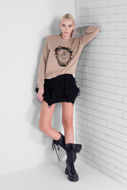 Hanorac cu broderie manuala