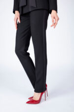 Pantalon negru conic cu dungi laterale din satin