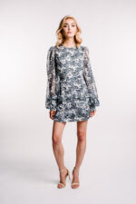 Rochie scurta cu volane si maneci bufante din matase - imagine 3