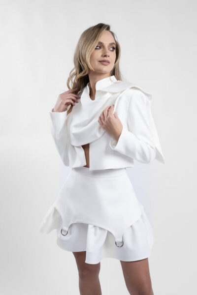 Fusta mini cu volan si detalii metalice - imagine 3