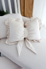 Monarh Velvet Bow Pillow – editie limitata - imagine 7
