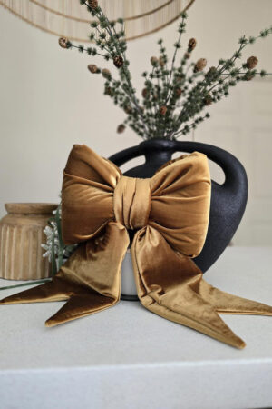 Funda Pufoasa din Catifea – 35 cm