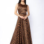 Rochie maxi cu spate gol peekaboo