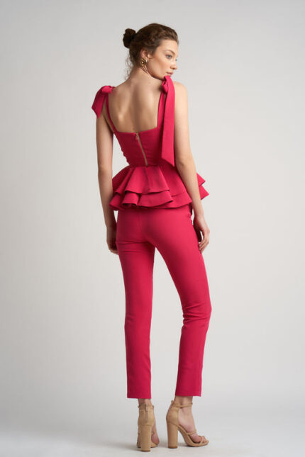 Compleu cu volane arhitecturale - imagine 2