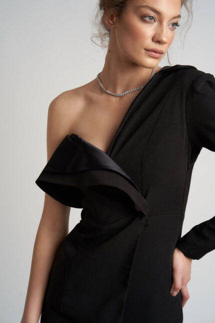 Salopeta asimetrica cu detalii satinate din matase - imagine 2