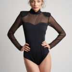 Body negru din tulle cu bust opac