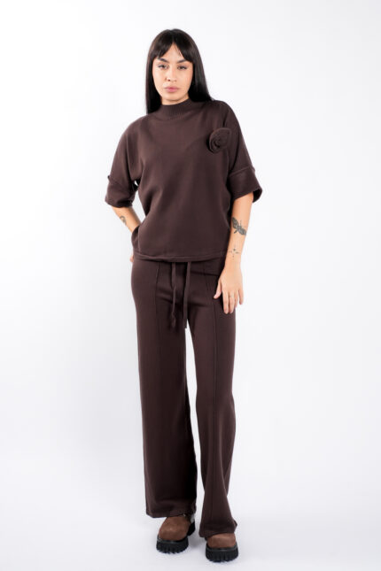 Compleu Brown cu accesoriu deatasabil