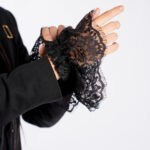 Mansete din dantela chantilly