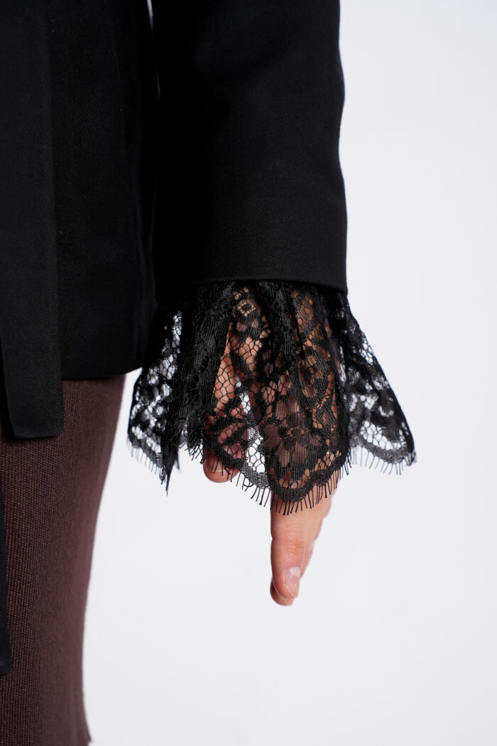 Mansete din dantela chantilly - imagine 3