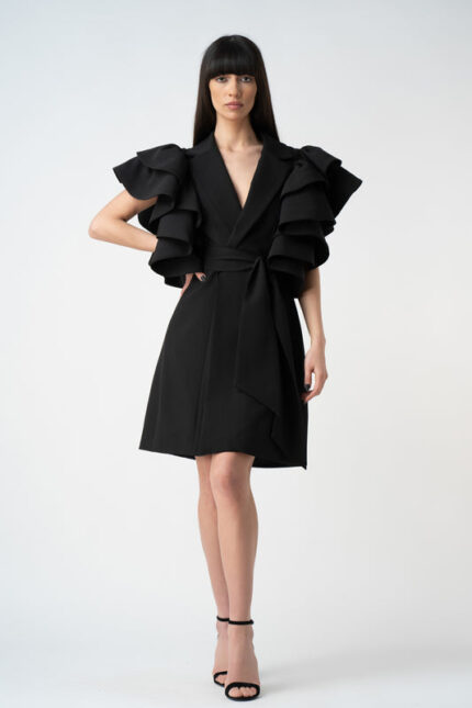 Rochie sacou cu volane supradimensionate