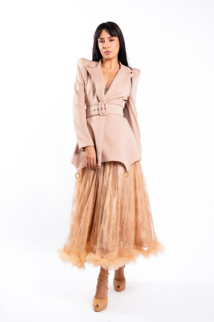 Fusta midi din dantela cu volan din tull