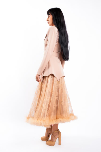 Fusta midi din dantela cu volan din tull - imagine 4