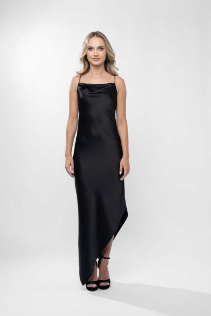 Rochie asimetrica